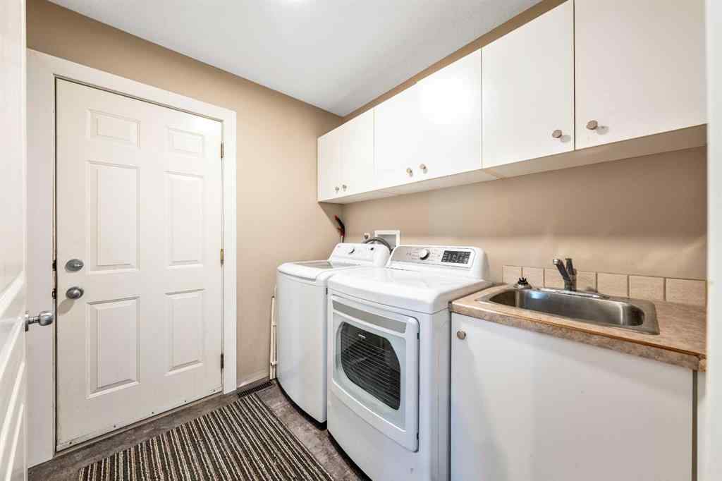 MLS® A2256927 - 1607 Sunshine Close SE in Sunshine Meadow High River, Residential