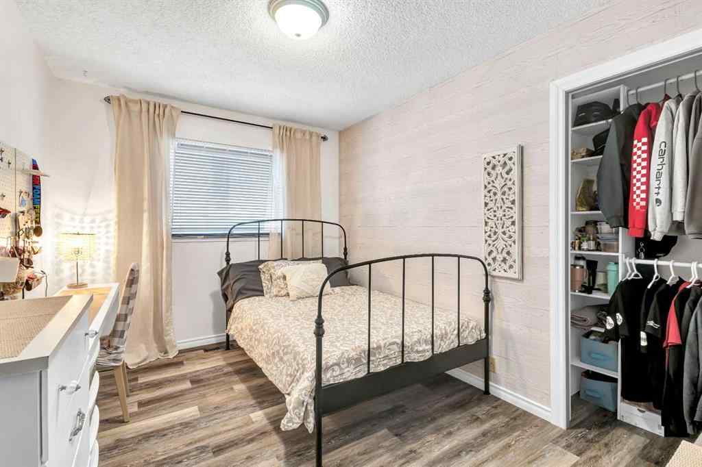 MLS® A2256931 - 101 Sundown Way SE in Sundance Calgary, Residential