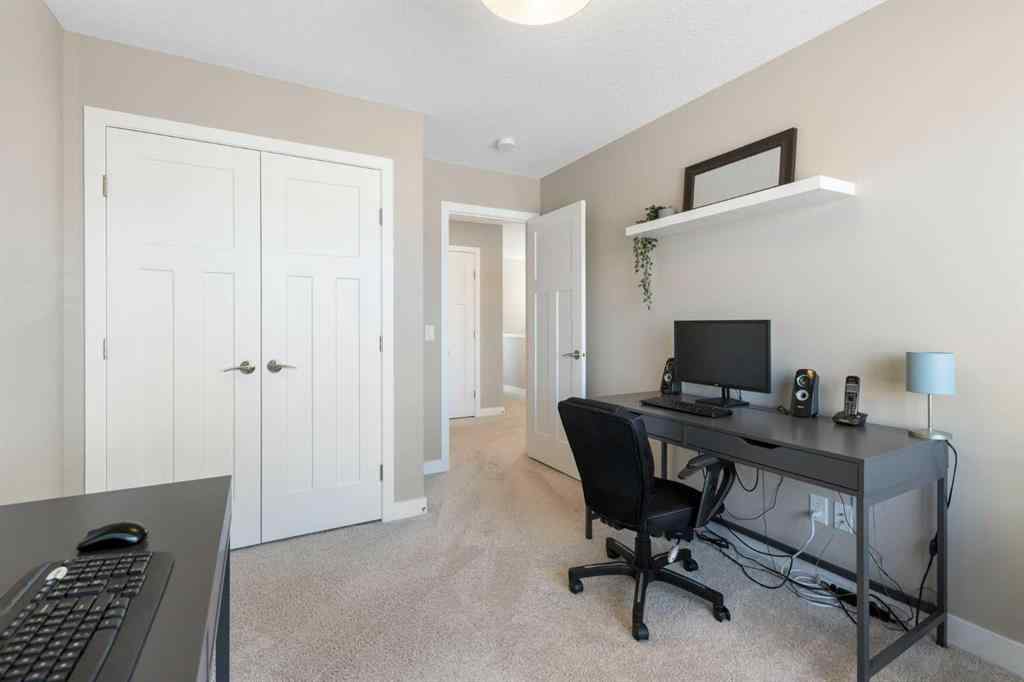 MLS® A2256933 - 272 Sundown Road  in Sunset Ridge Cochrane, Residential