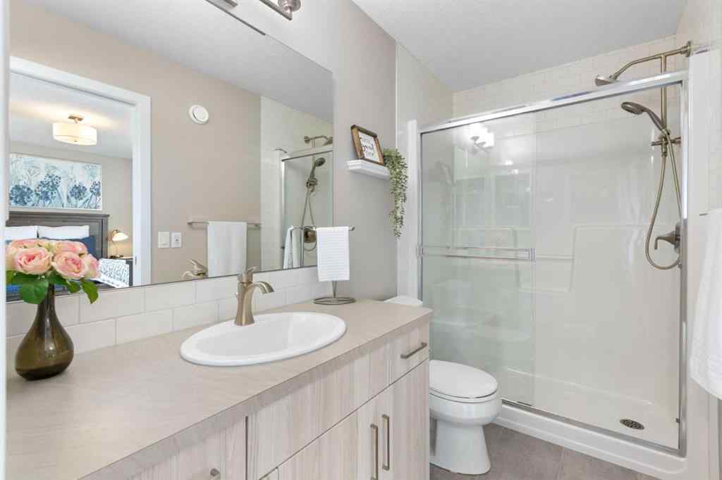 MLS® A2256933 - 272 Sundown Road  in Sunset Ridge Cochrane, Residential