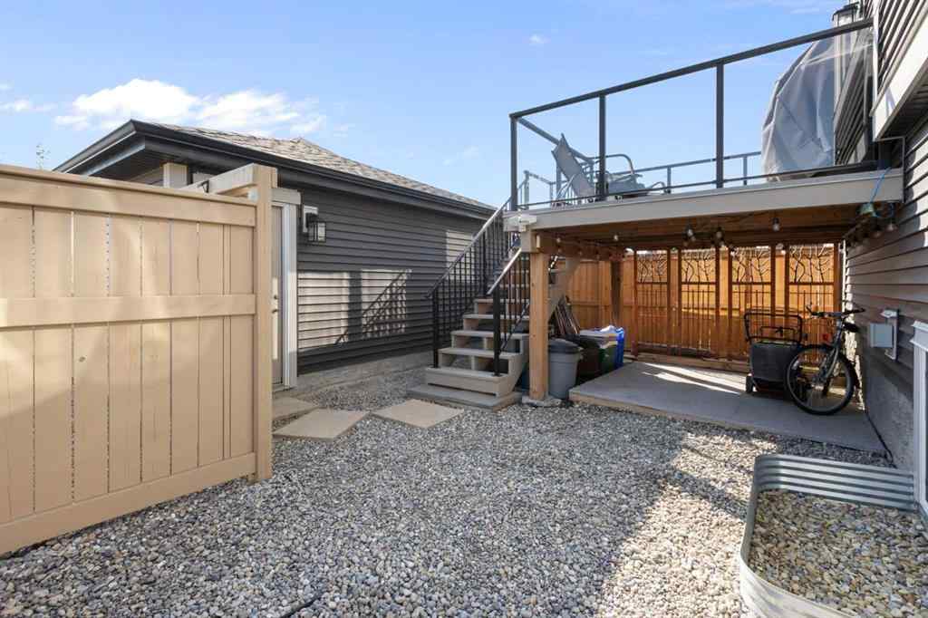 MLS® A2256933 - 272 Sundown Road  in Sunset Ridge Cochrane, Residential