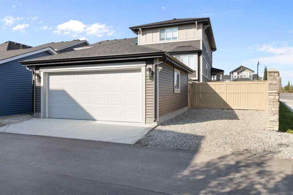 MLS® A2256933 - 272 Sundown Road  in Sunset Ridge Cochrane, Residential