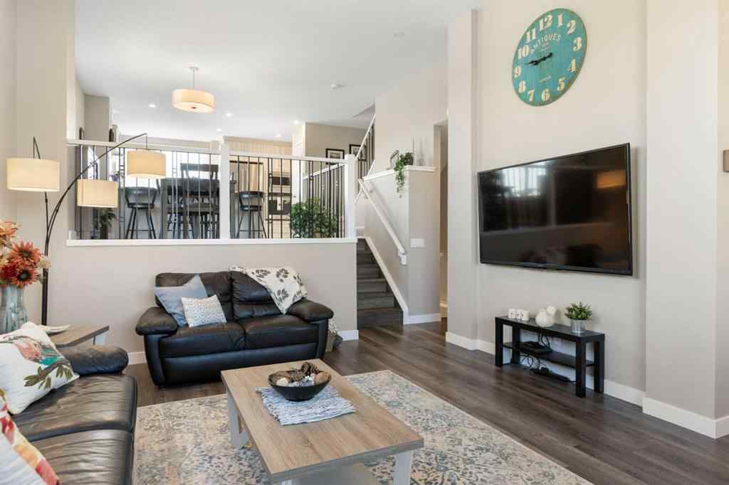 MLS® A2256933 - 272 Sundown Road  in Sunset Ridge Cochrane, Residential