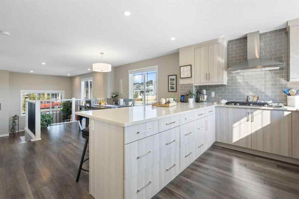 MLS® A2256933 - 272 Sundown Road  in Sunset Ridge Cochrane, Residential