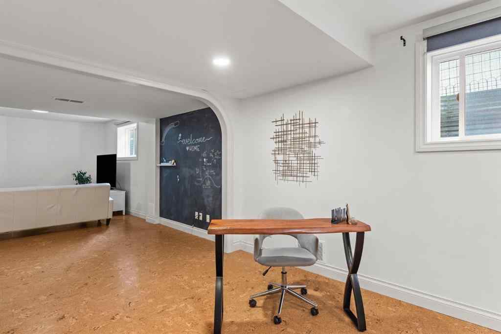 MLS® #A2256934 - 904 23 Avenue NW in Mount Pleasant Calgary, Residential Open Houses
