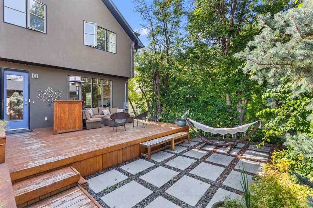 MLS® #A2256934 - 904 23 Avenue NW in Mount Pleasant Calgary, Residential Open Houses
