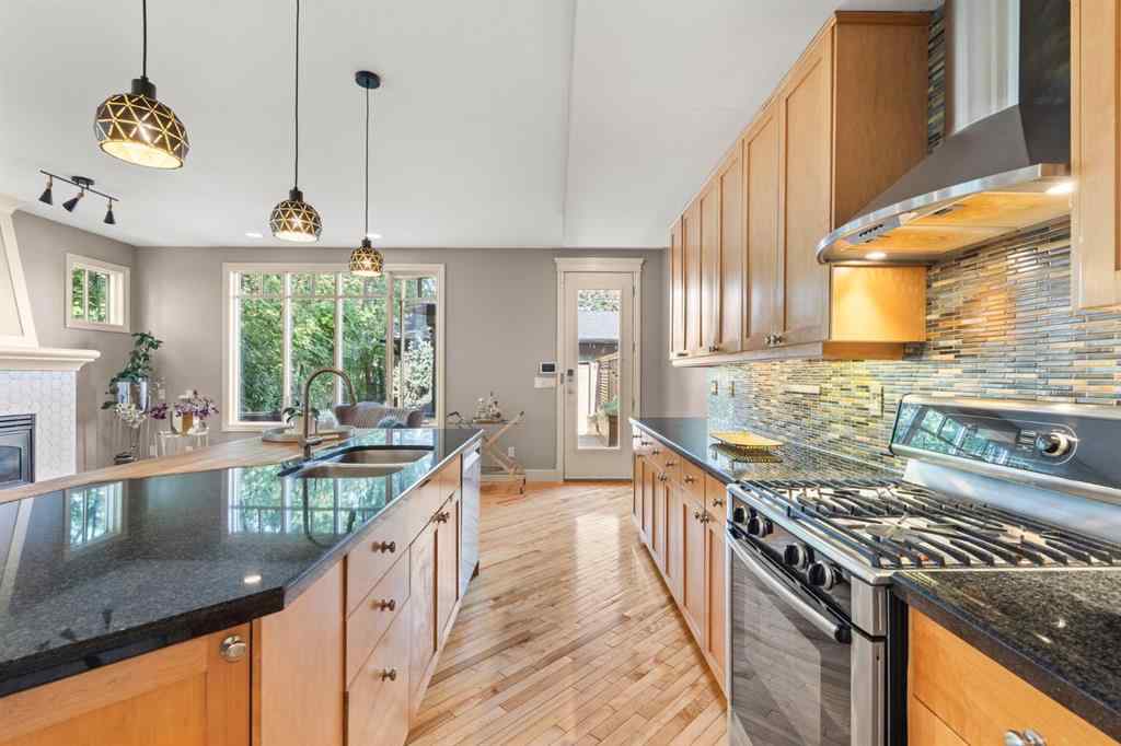 MLS® #A2256934 - 904 23 Avenue NW in Mount Pleasant Calgary, Residential Open Houses