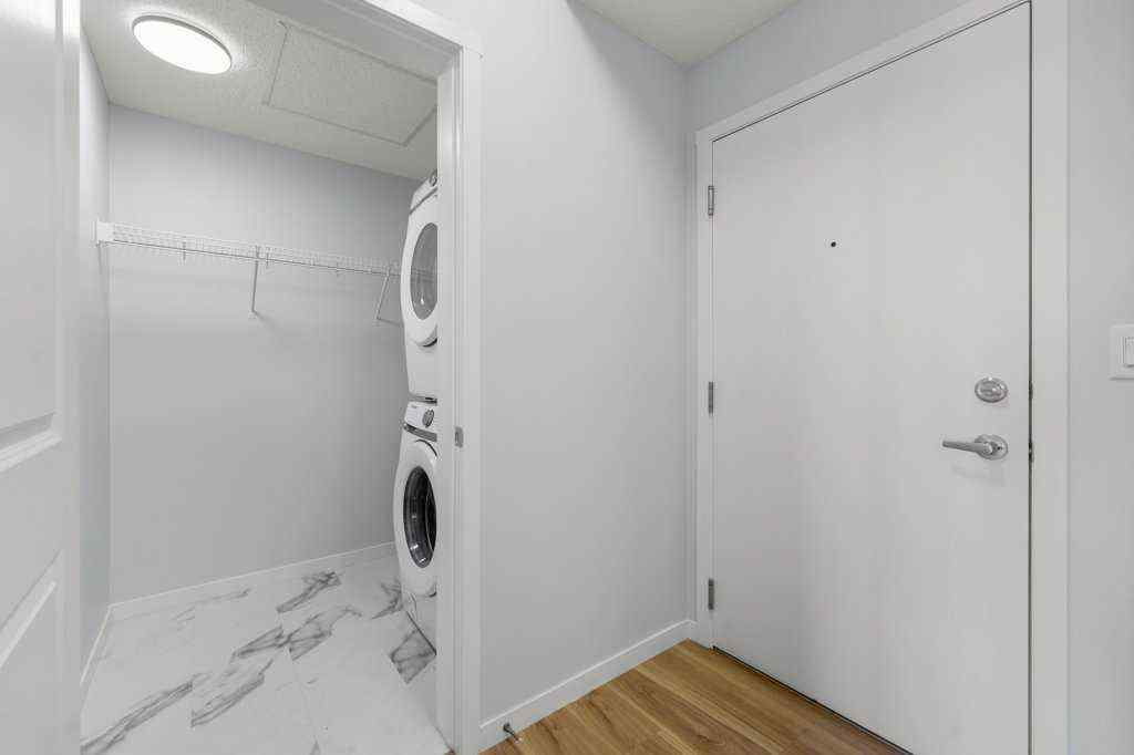 MLS® A2256935 - Unit #320 40 Carrington Plaza NW in Carrington Calgary, Residential