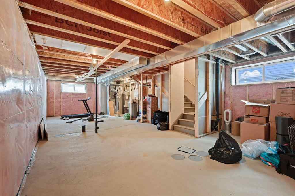 MLS® A2256936 - 443 Hillcrest Manor SW in Hillcrest Airdrie, Residential