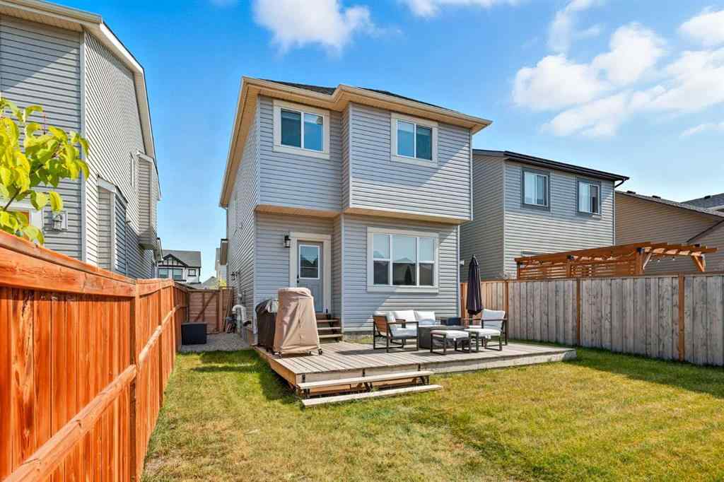 MLS® A2256936 - 443 Hillcrest Manor SW in Hillcrest Airdrie, Residential
