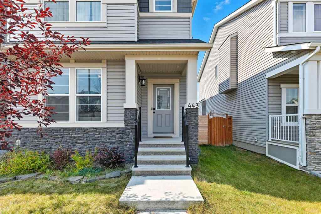 MLS® A2256936 - 443 Hillcrest Manor SW in Hillcrest Airdrie, Residential
