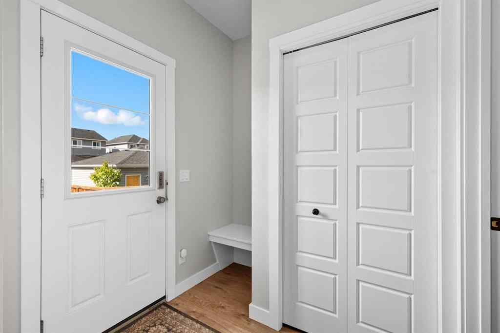 MLS® A2256936 - 443 Hillcrest Manor SW in Hillcrest Airdrie, Residential