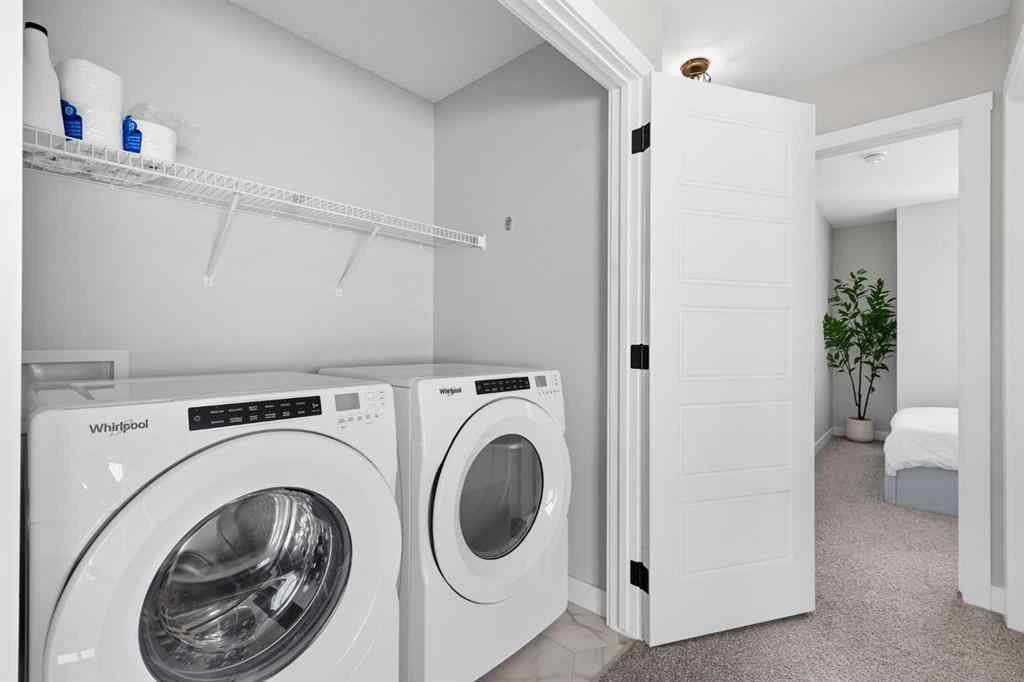 MLS® A2256936 - 443 Hillcrest Manor SW in Hillcrest Airdrie, Residential