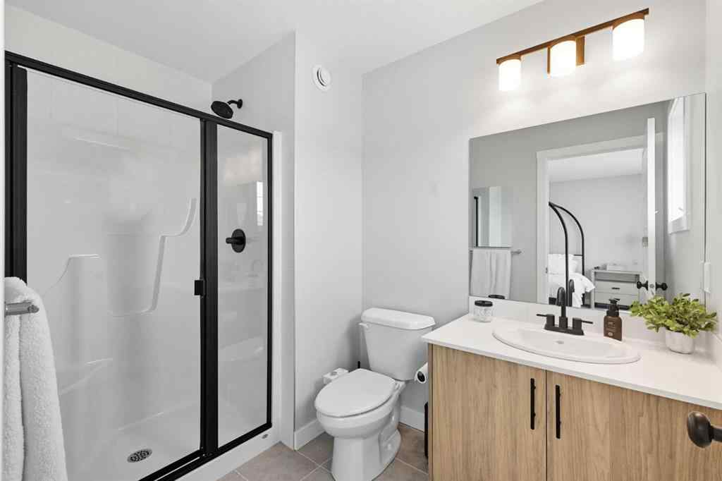 MLS® A2256936 - 443 Hillcrest Manor SW in Hillcrest Airdrie, Residential