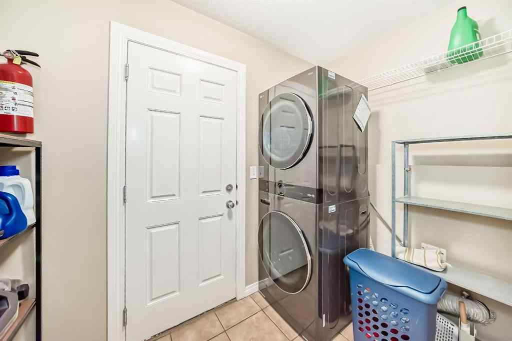 MLS® A2256937 - 23 Rockyspring Green NW in Rocky Ridge Calgary, Residential
