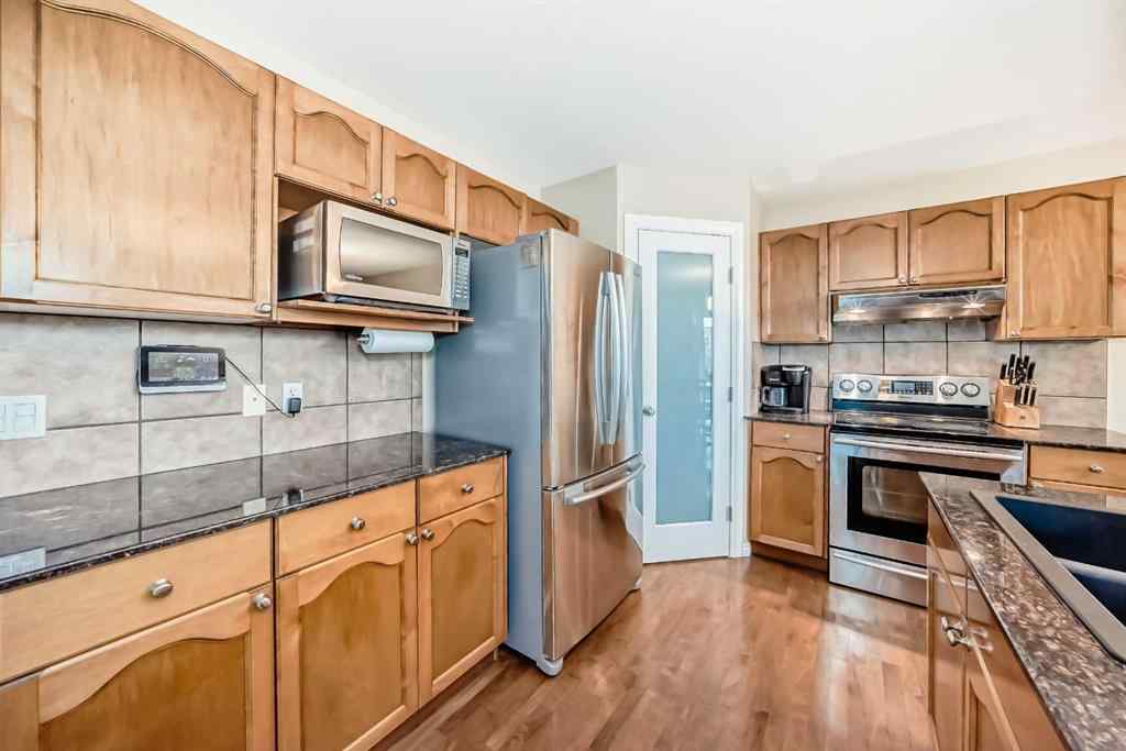 MLS® A2256937 - 23 Rockyspring Green NW in Rocky Ridge Calgary, Residential