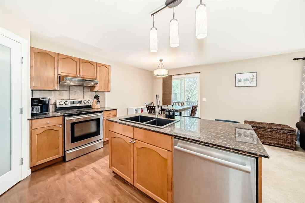 MLS® A2256937 - 23 Rockyspring Green NW in Rocky Ridge Calgary, Residential