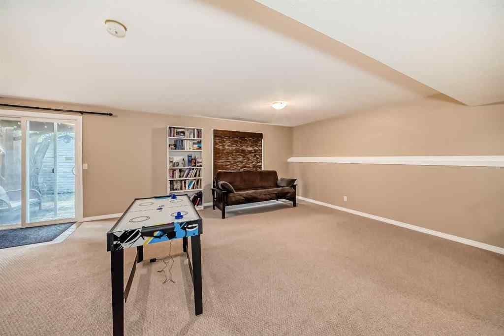 MLS® A2256937 - 23 Rockyspring Green NW in Rocky Ridge Calgary, Residential