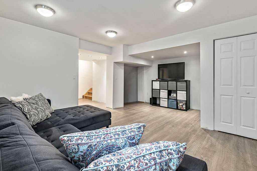MLS® A2256938 - 91 Cimarron Grove Close  in Cimarron Grove Okotoks, Residential