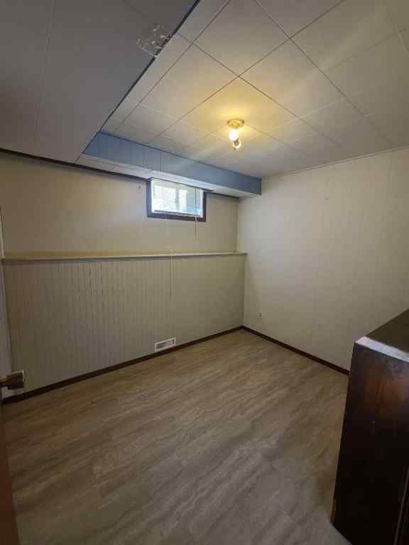 MLS® A2256939 - 411 4th Street  in NONE McLennan, Residential