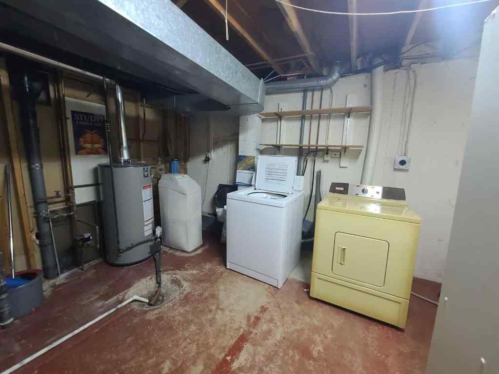 MLS® A2256939 - 411 4th Street  in NONE McLennan, Residential