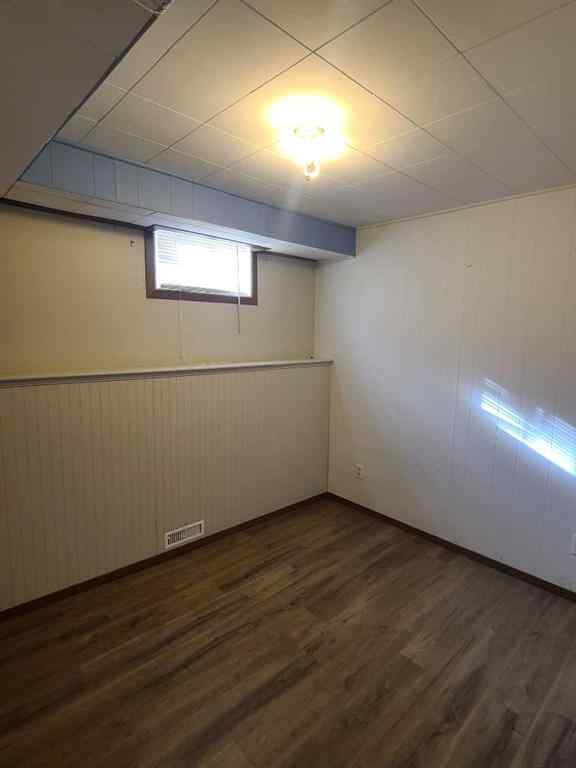 MLS® A2256939 - 411 4th Street  in NONE McLennan, Residential