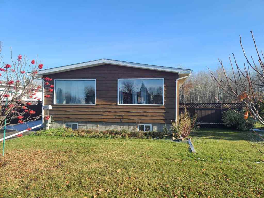 MLS® A2256939 - 411 4th Street  in NONE McLennan, Residential