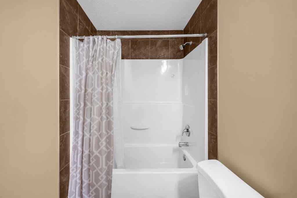 MLS® A2256946 - 217 Taralake Manor NE in Taradale Calgary, Residential