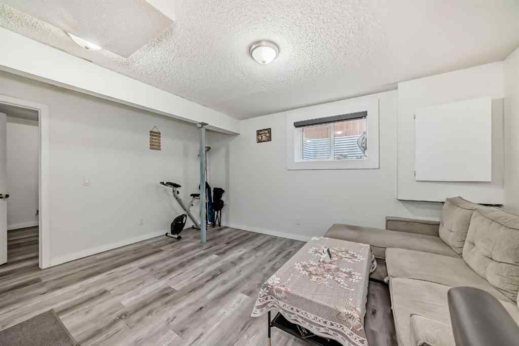 MLS® A2256950 - 49 Taravista Way NE in Taradale Calgary, Residential
