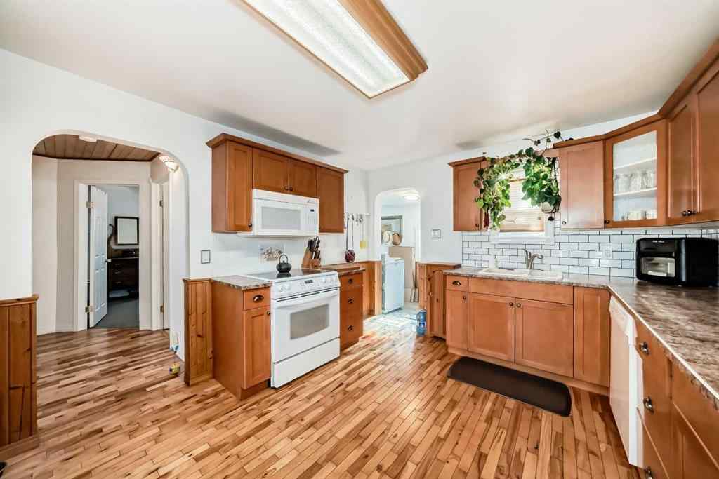 MLS® A2256954 - 2319 23 Street  in NONE Nanton, Residential
