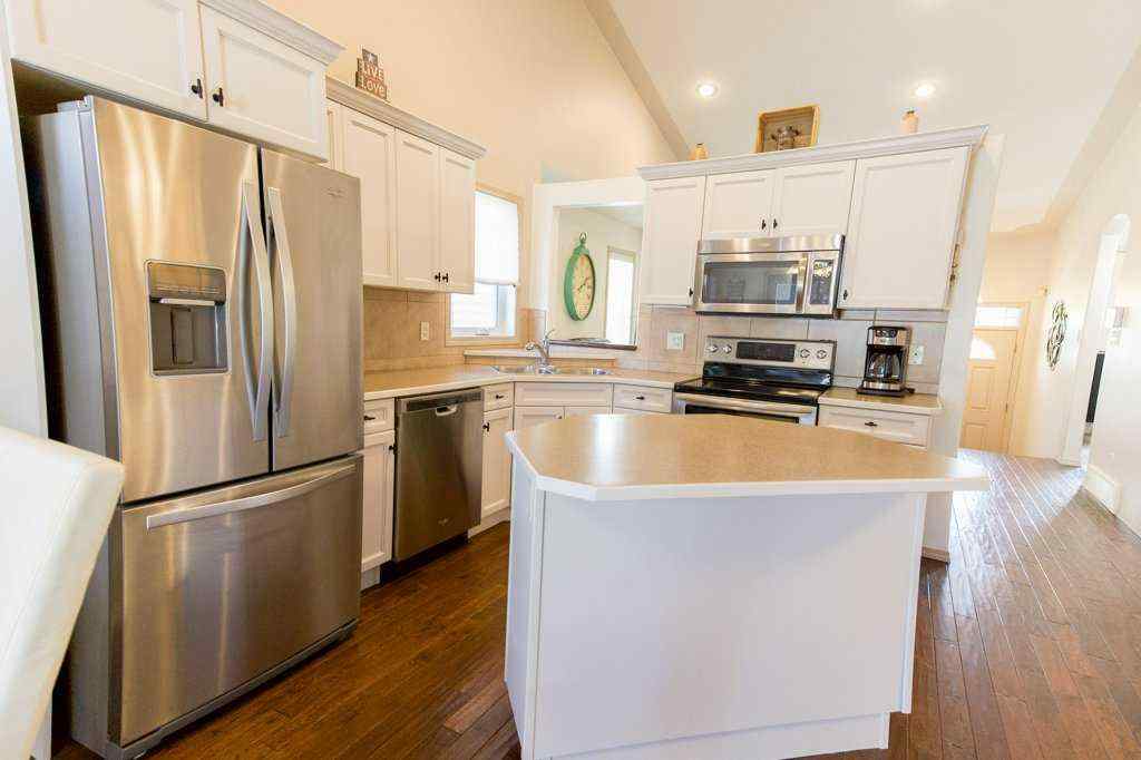 MLS® A2256956 - 20 Ironstone Drive  in Ironstone Red Deer, Residential