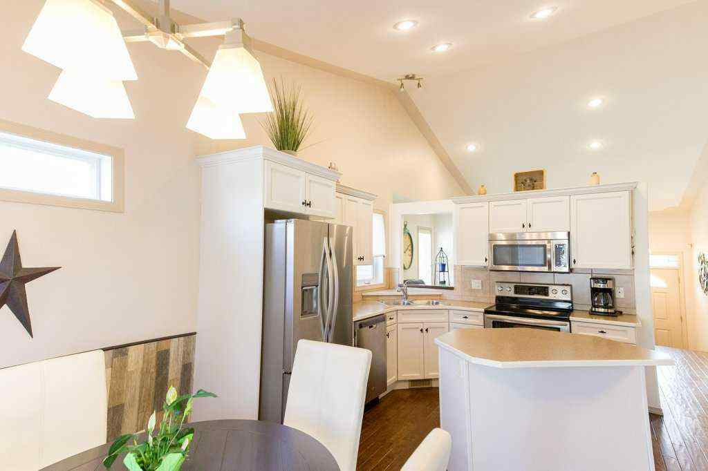 MLS® A2256956 - 20 Ironstone Drive  in Ironstone Red Deer, Residential