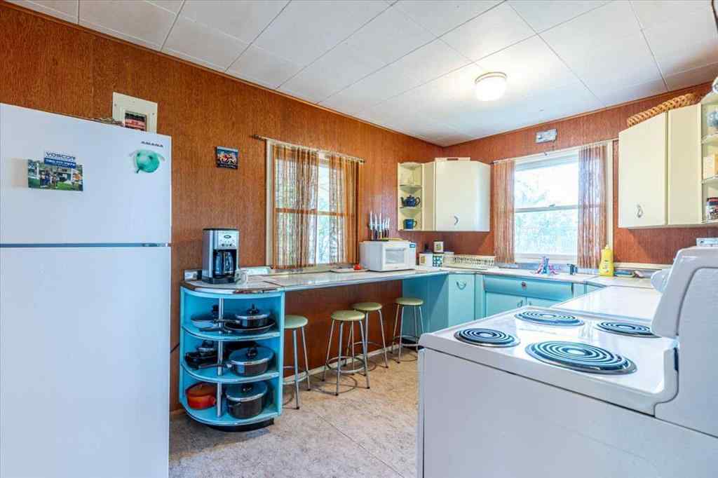 MLS® A2256957 - 60 Beach Avenue  in NONE Itaska Beach, Residential