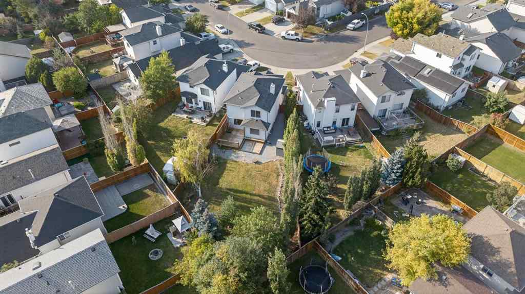 MLS® A2256959 - 47 Mt Apex Crescent SE in McKenzie Lake Calgary, Residential