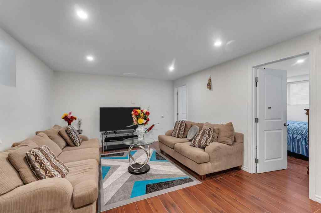 MLS® A2256961 - 49 Skyview shores Crest NE in Skyview Ranch Calgary, Residential