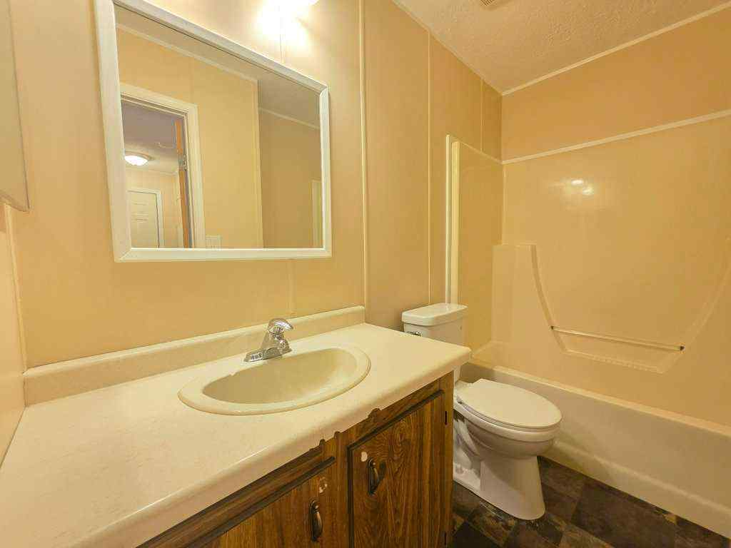 MLS® A2256963 - 137 8 Street SW in NONE Slave Lake, Residential