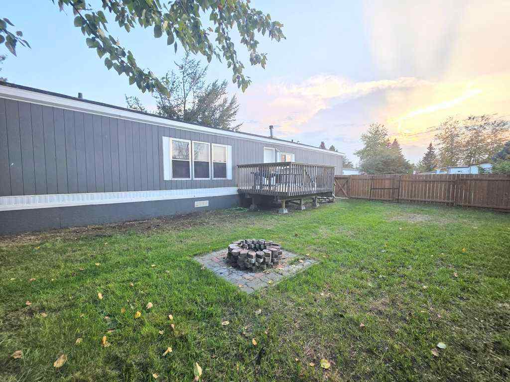 MLS® A2256963 - 137 8 Street SW in NONE Slave Lake, Residential