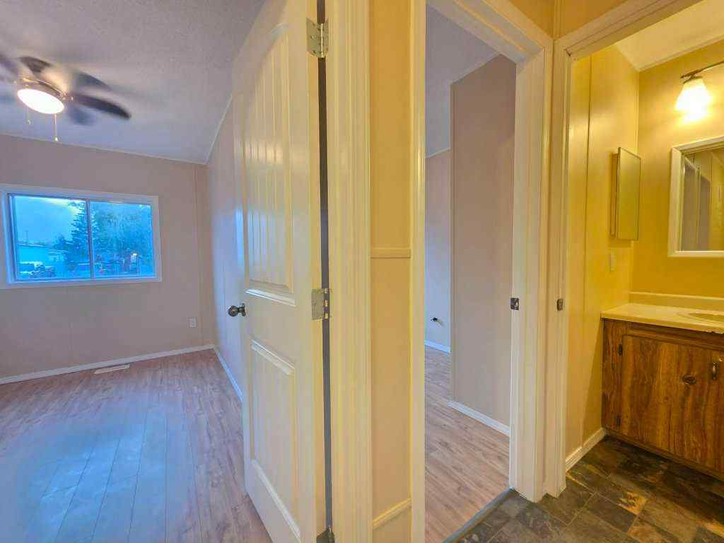 MLS® A2256963 - 137 8 Street SW in NONE Slave Lake, Residential