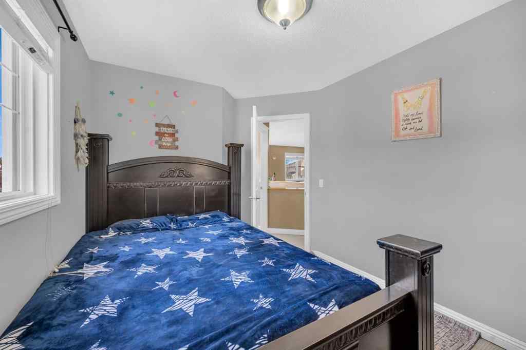 MLS® A2256968 - 2407 Kingsland View SE in Kings Heights Airdrie, Residential