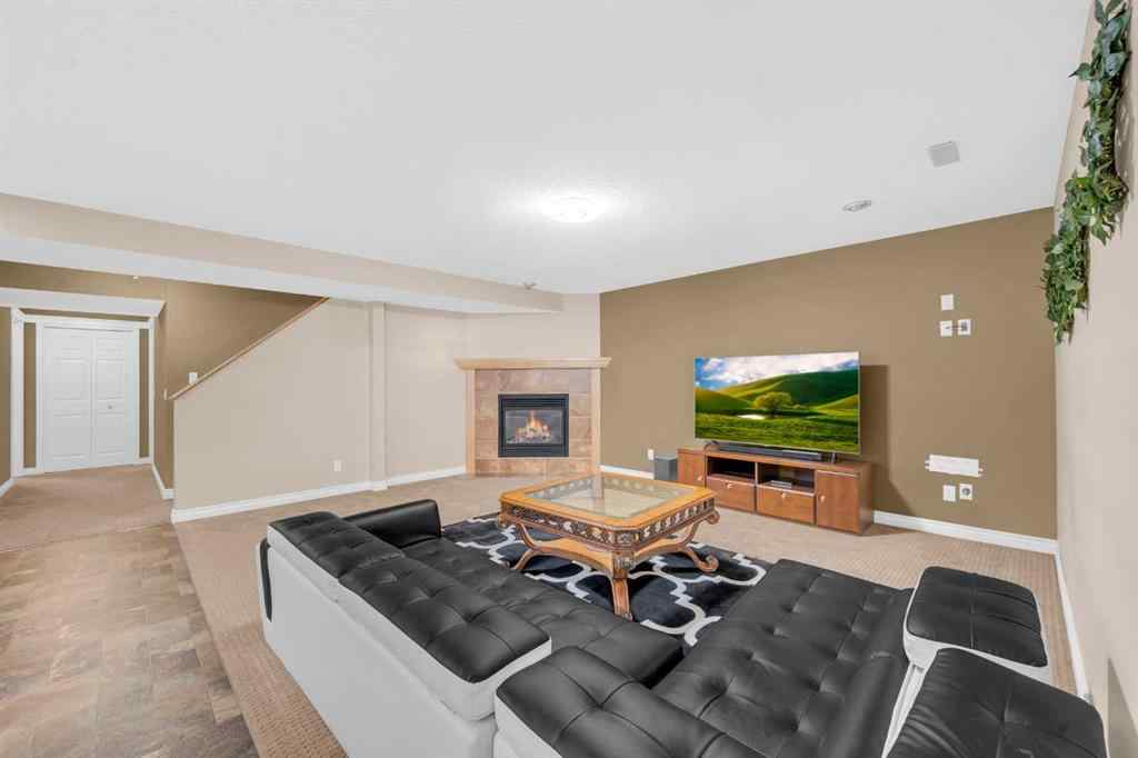 MLS® A2256968 - 2407 Kingsland View SE in Kings Heights Airdrie, Residential