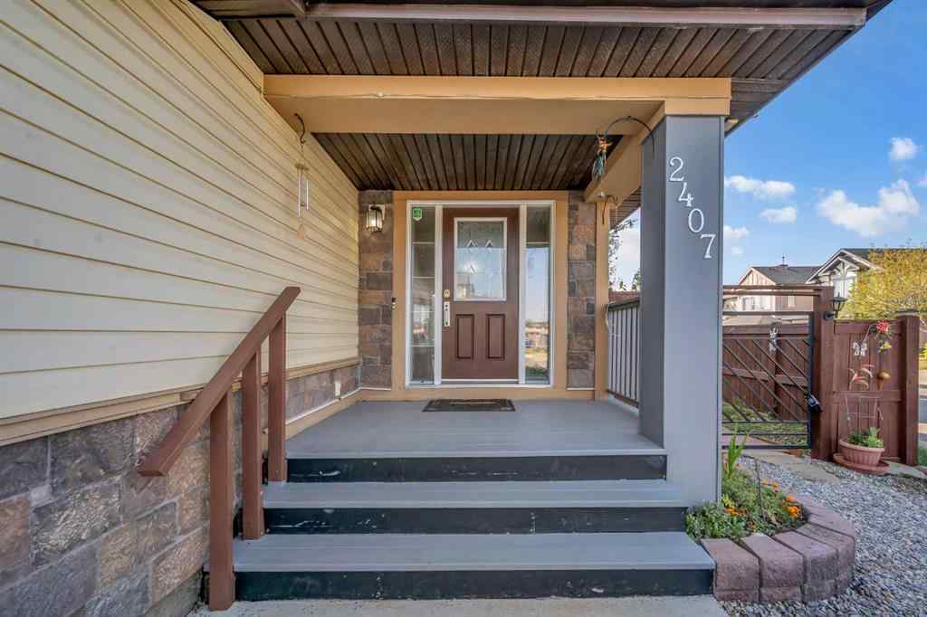 MLS® A2256968 - 2407 Kingsland View SE in Kings Heights Airdrie, Residential