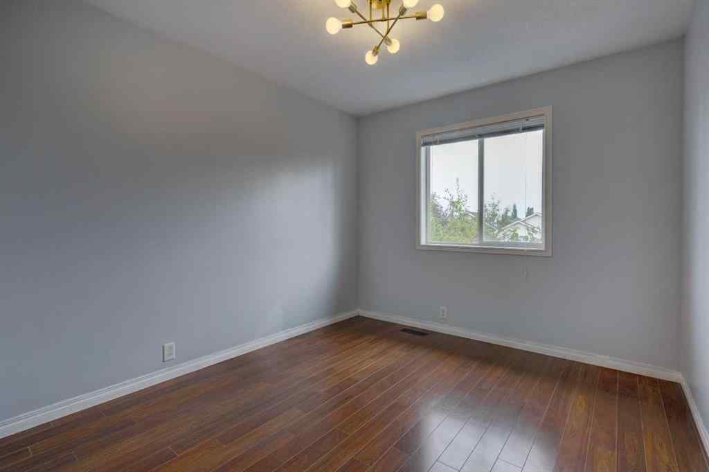 MLS® A2256969 - 162 Prestwick Landing SE in McKenzie Towne Calgary, Residential