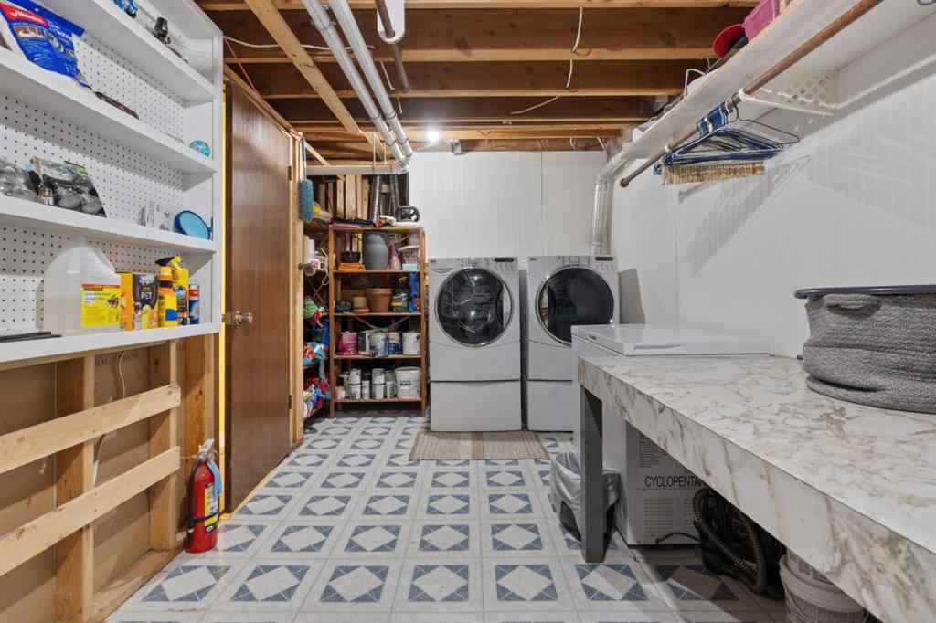 MLS® A2256970 - 107 Northlake Lane  in Northmount Wetaskiwin, Residential