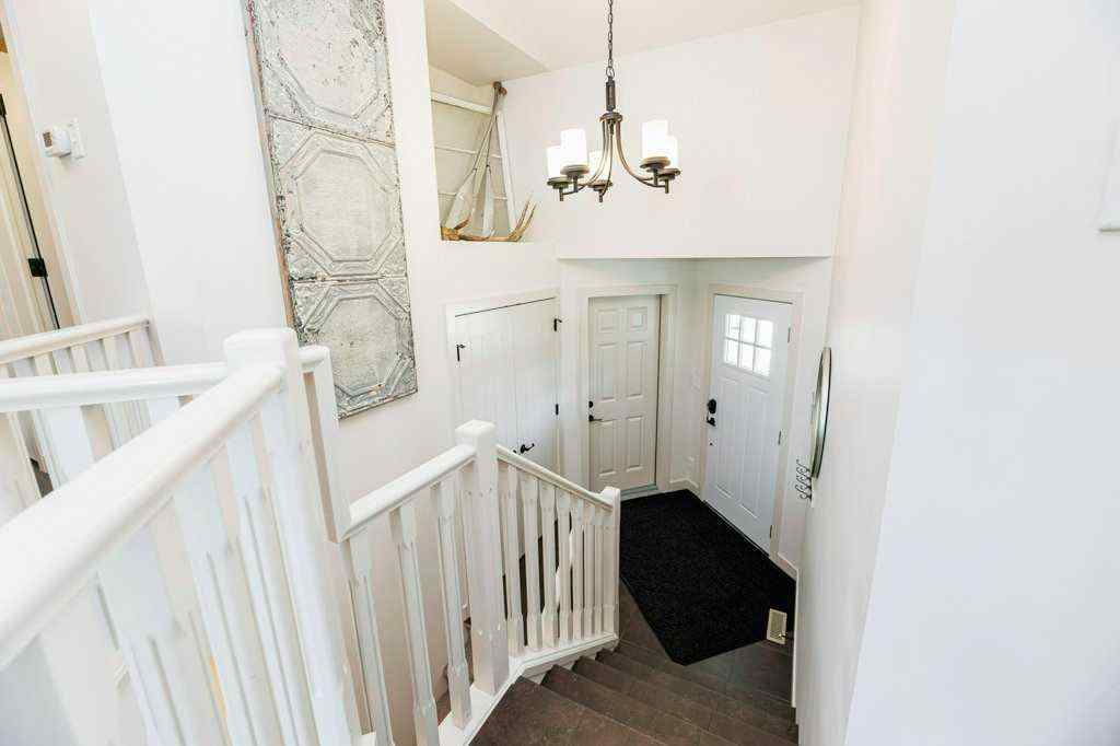 MLS® A2256971 - 38 Eastpointe Drive  in Panorama Estates Blackfalds, Residential