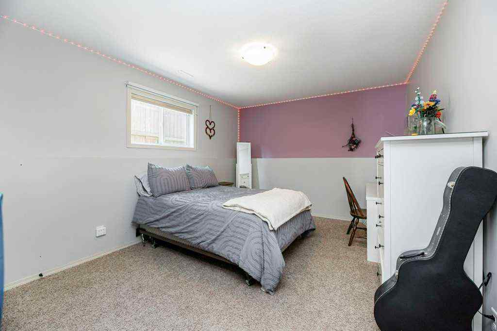 MLS® A2256971 - 38 Eastpointe Drive  in Panorama Estates Blackfalds, Residential