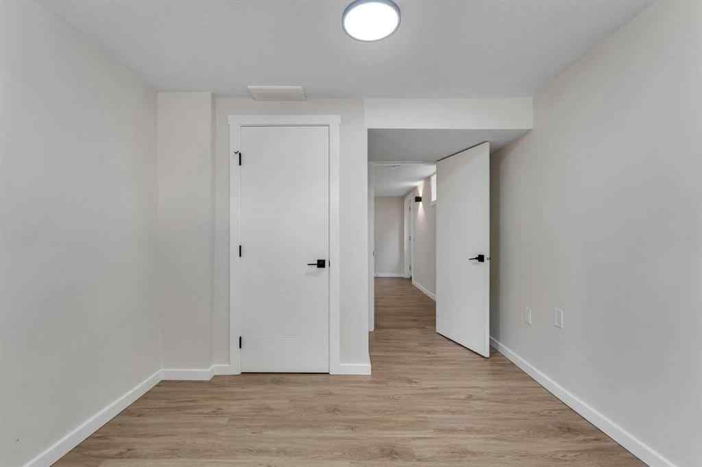 MLS® A2256972 - 1271 Penedo Crescent SE in Penbrooke Meadows Calgary, Residential