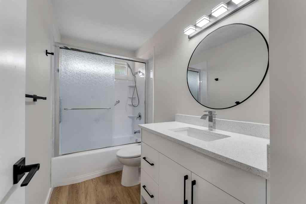 MLS® A2256972 - 1271 Penedo Crescent SE in Penbrooke Meadows Calgary, Residential