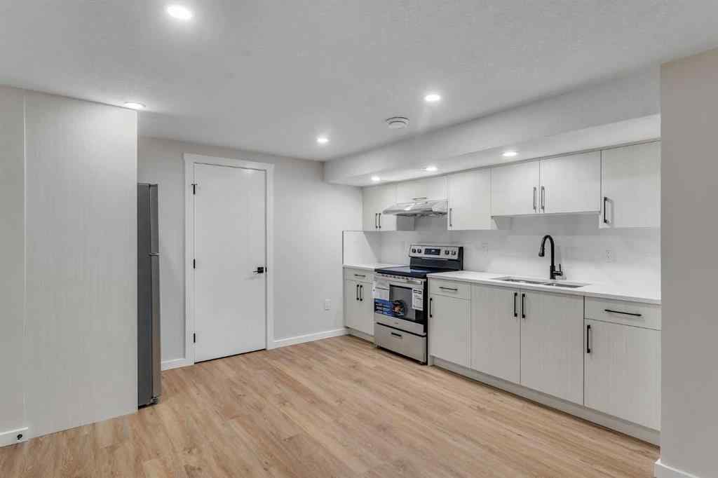 MLS® A2256972 - 1271 Penedo Crescent SE in Penbrooke Meadows Calgary, Residential