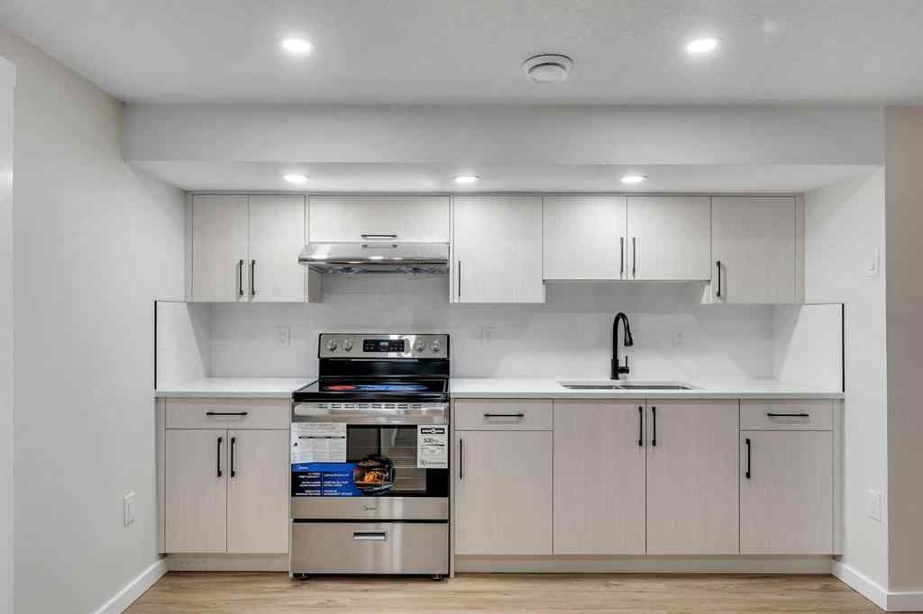 MLS® A2256972 - 1271 Penedo Crescent SE in Penbrooke Meadows Calgary, Residential