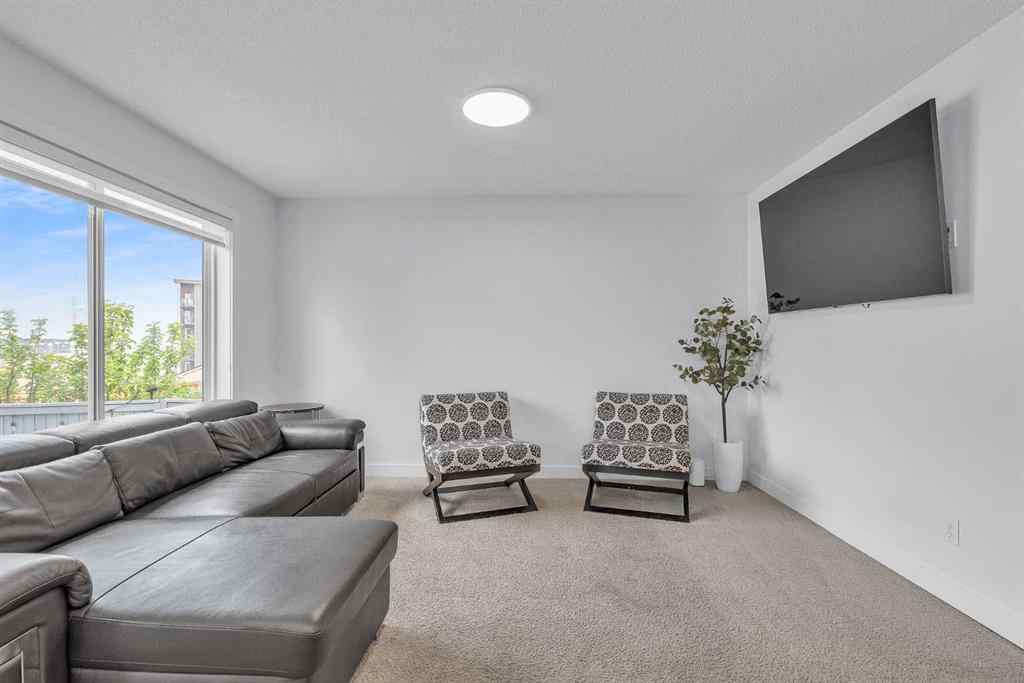 MLS® A2256973 - 15 Kincora Crescent NW in Kincora Calgary, Residential